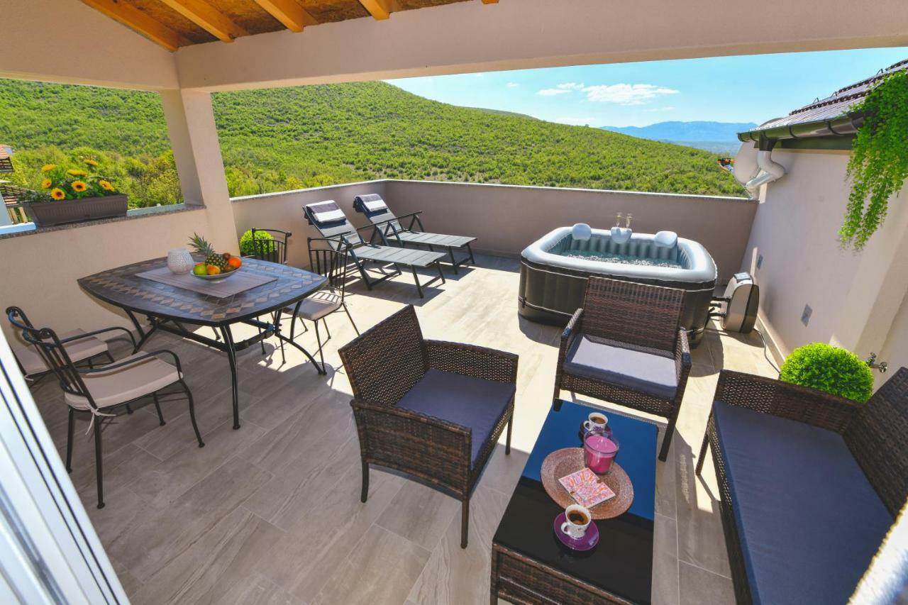 Cambi Lux Apartment Otok  Eksteriør billede
